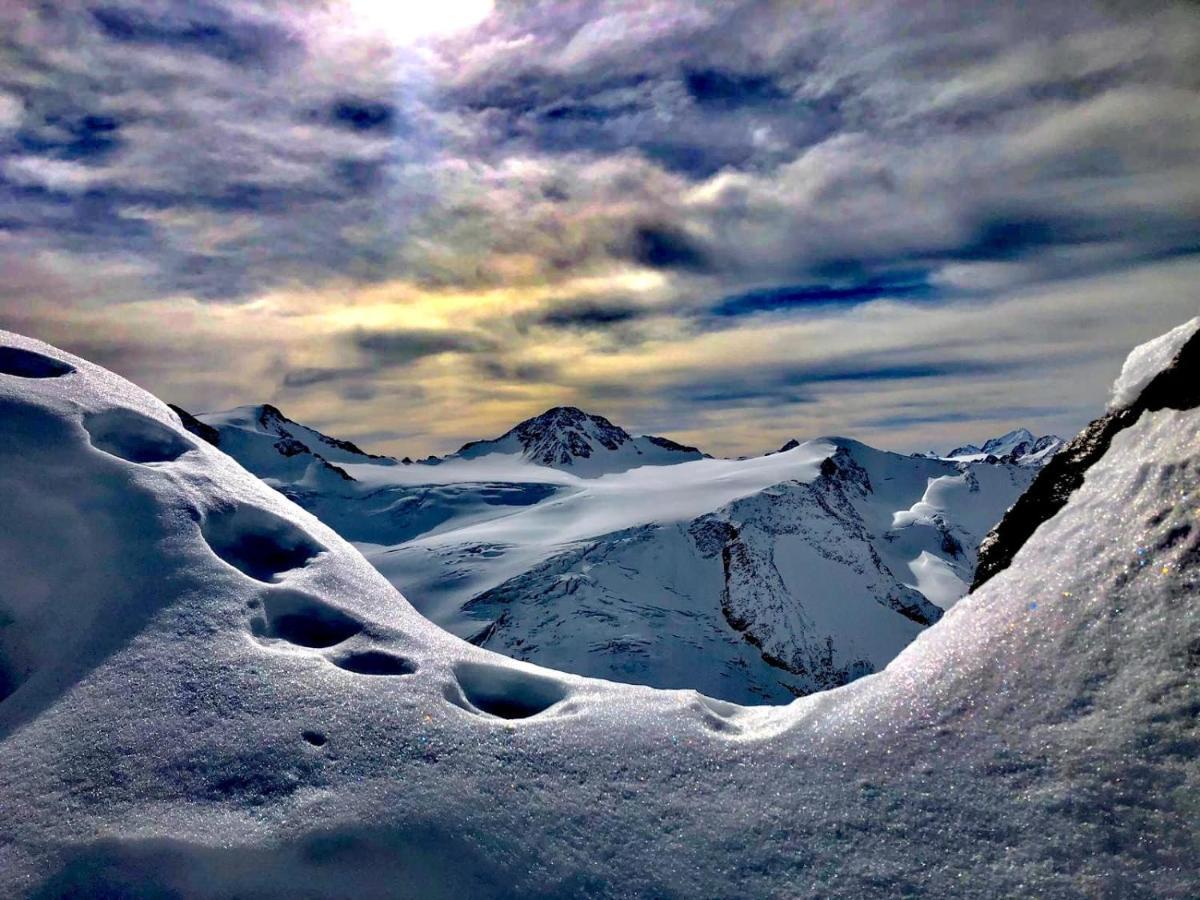 Apart Larcher Arzl im Pitztal Esterno foto
