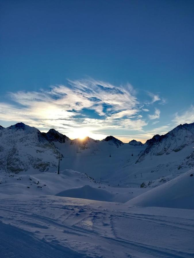 Apart Larcher Arzl im Pitztal Esterno foto