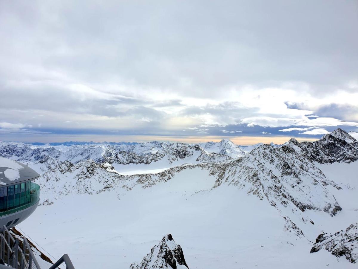 Apart Larcher Arzl im Pitztal Esterno foto