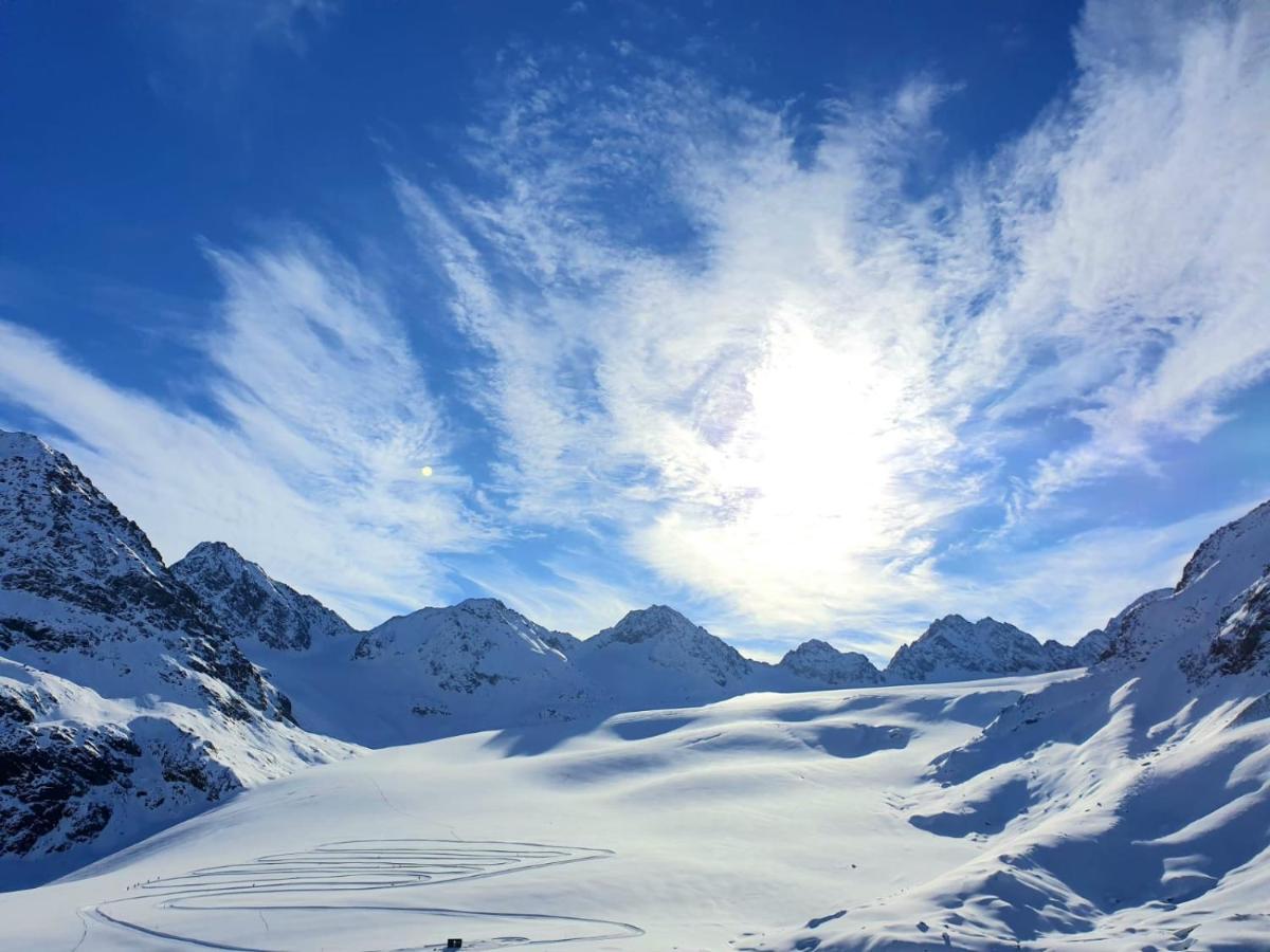Apart Larcher Arzl im Pitztal Esterno foto